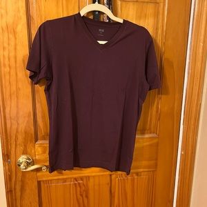 Mens Uniqlo Maroon T Shirt Size Small